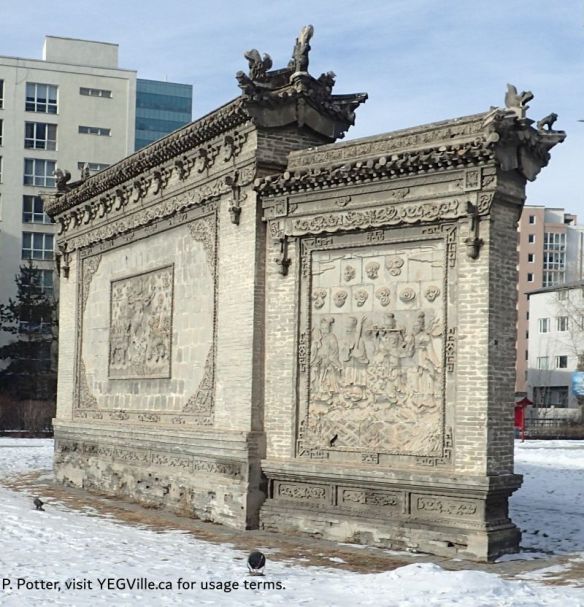 Yampai / Guardian door, walk about Ulaanbaatar, 2025-11-22, P. Potter.