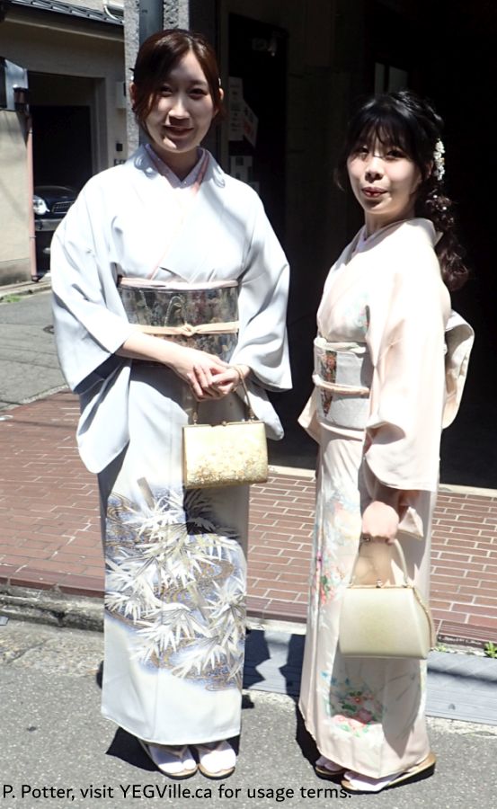 Two Korean-American ladies playing the kimono part, 2026-04-16, Toji Temple environ, Kyoto Japan, P. Potter.