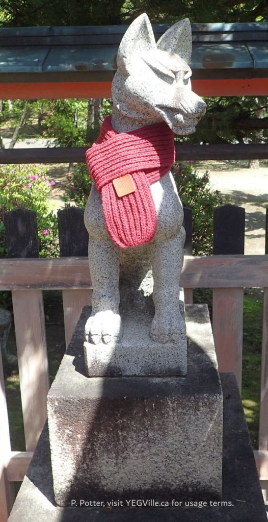 A well dressed guardian of one of the small shrines, 2026-04-16, Sanjūsangendō shrine, Kyoto Japan, P. Potter.